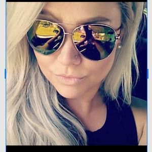 Meet your Posher, Bendetta